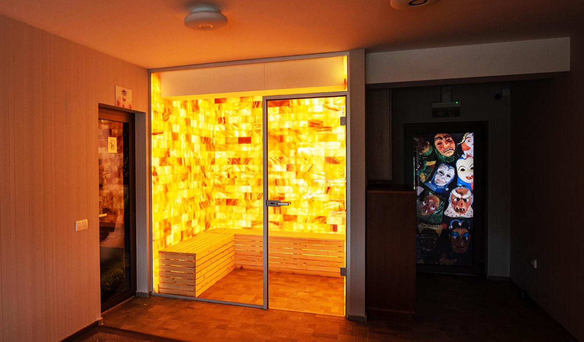 Hotel Roser House Boutique - Pe Malul Lacului Colibiţa 외부 사진