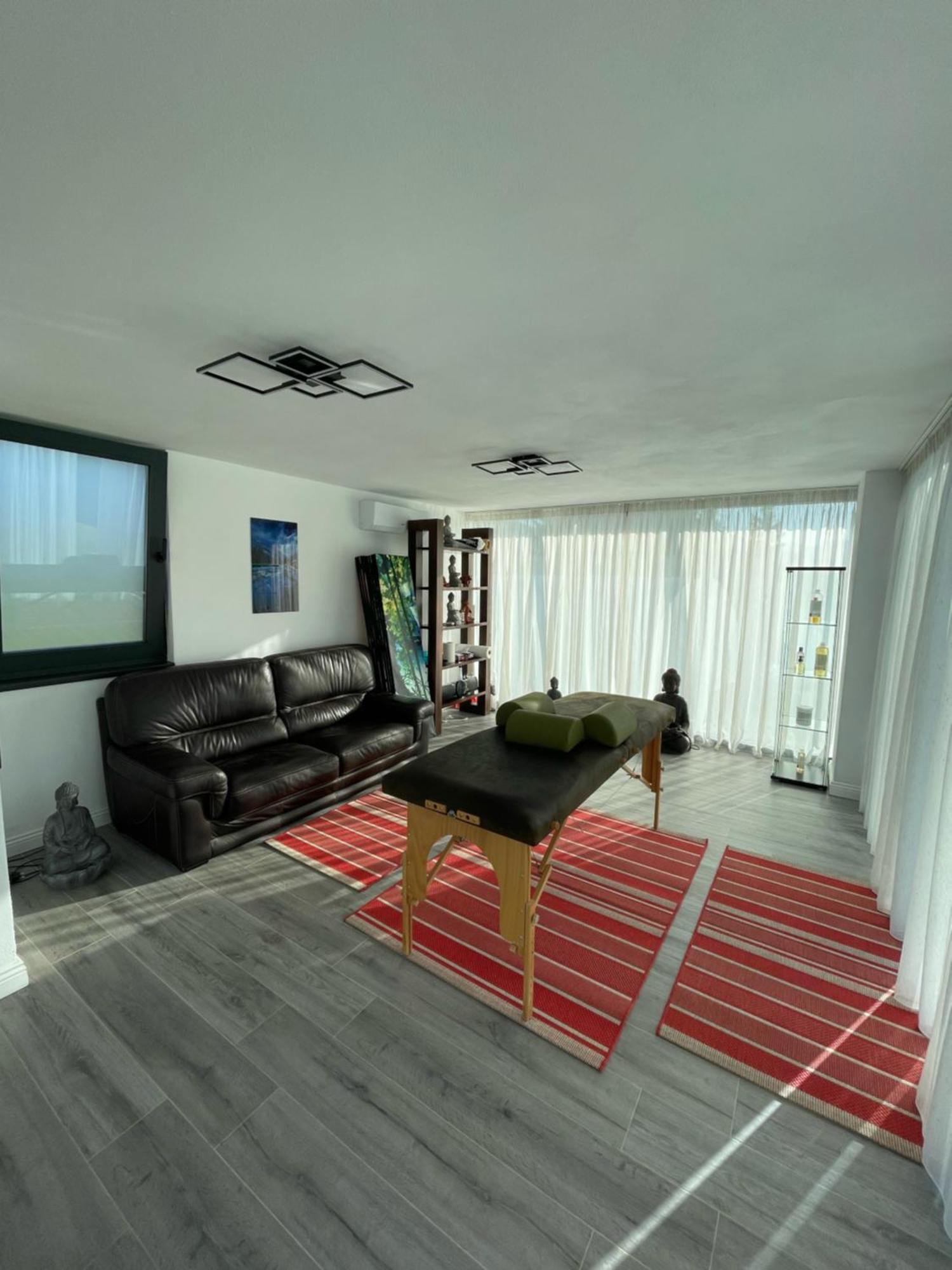 Hotel Roser House Boutique - Pe Malul Lacului Colibiţa 외부 사진