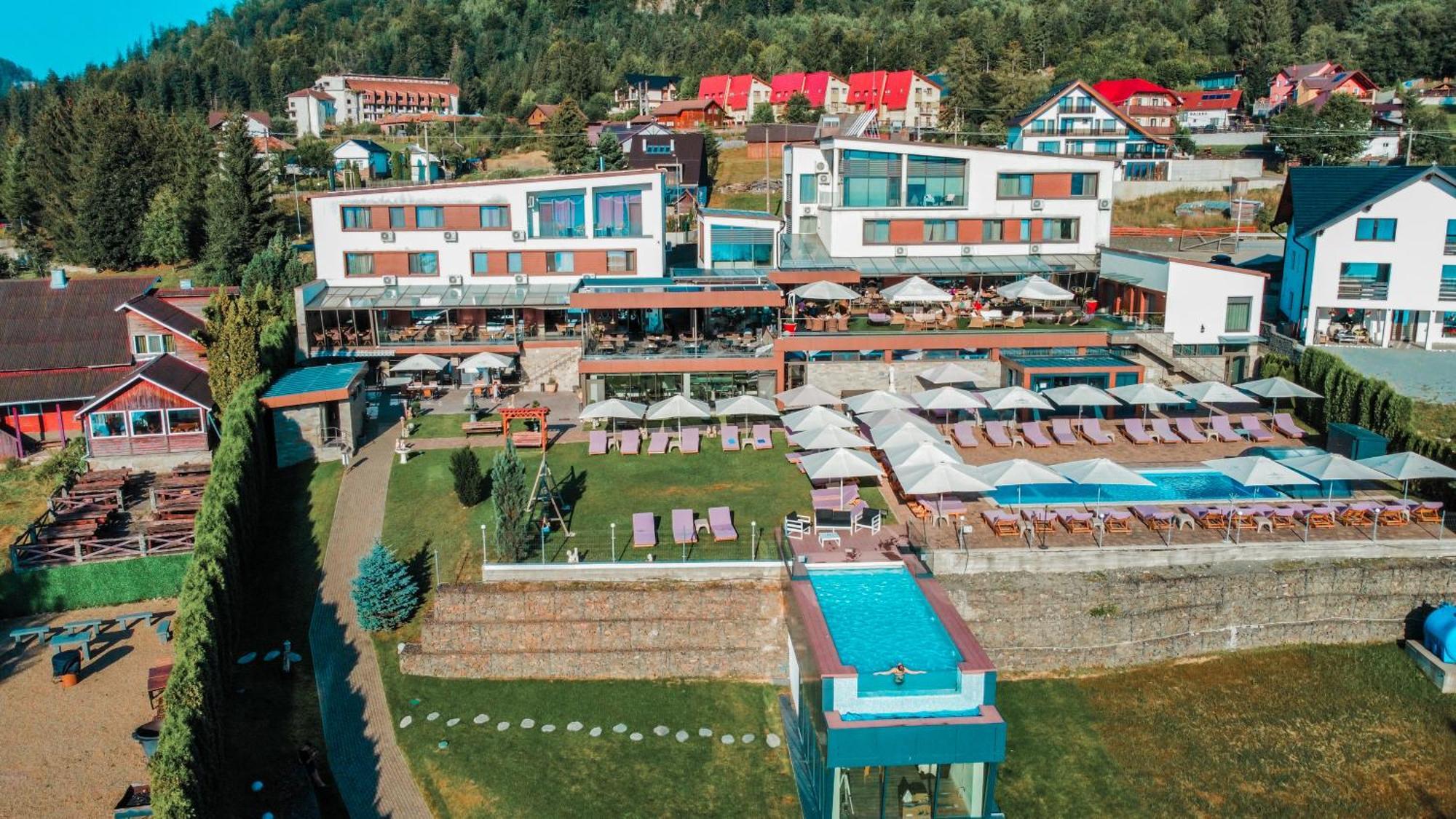 Hotel Roser House Boutique - Pe Malul Lacului Colibiţa 외부 사진